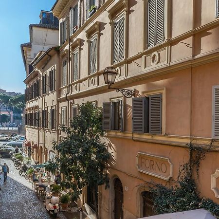 Lovely Spacious Apartment Near The Colosseum Rome Luaran gambar