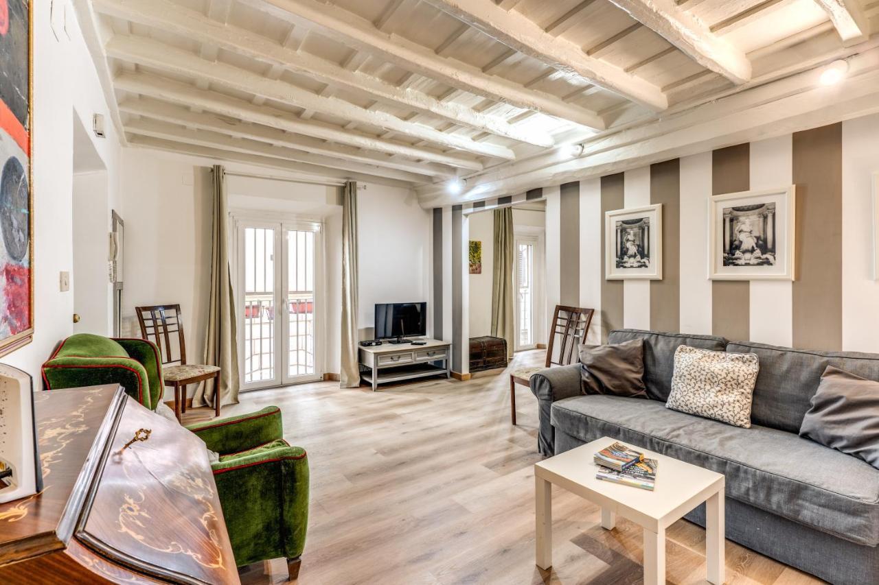 Lovely Spacious Apartment Near The Colosseum Rome Luaran gambar