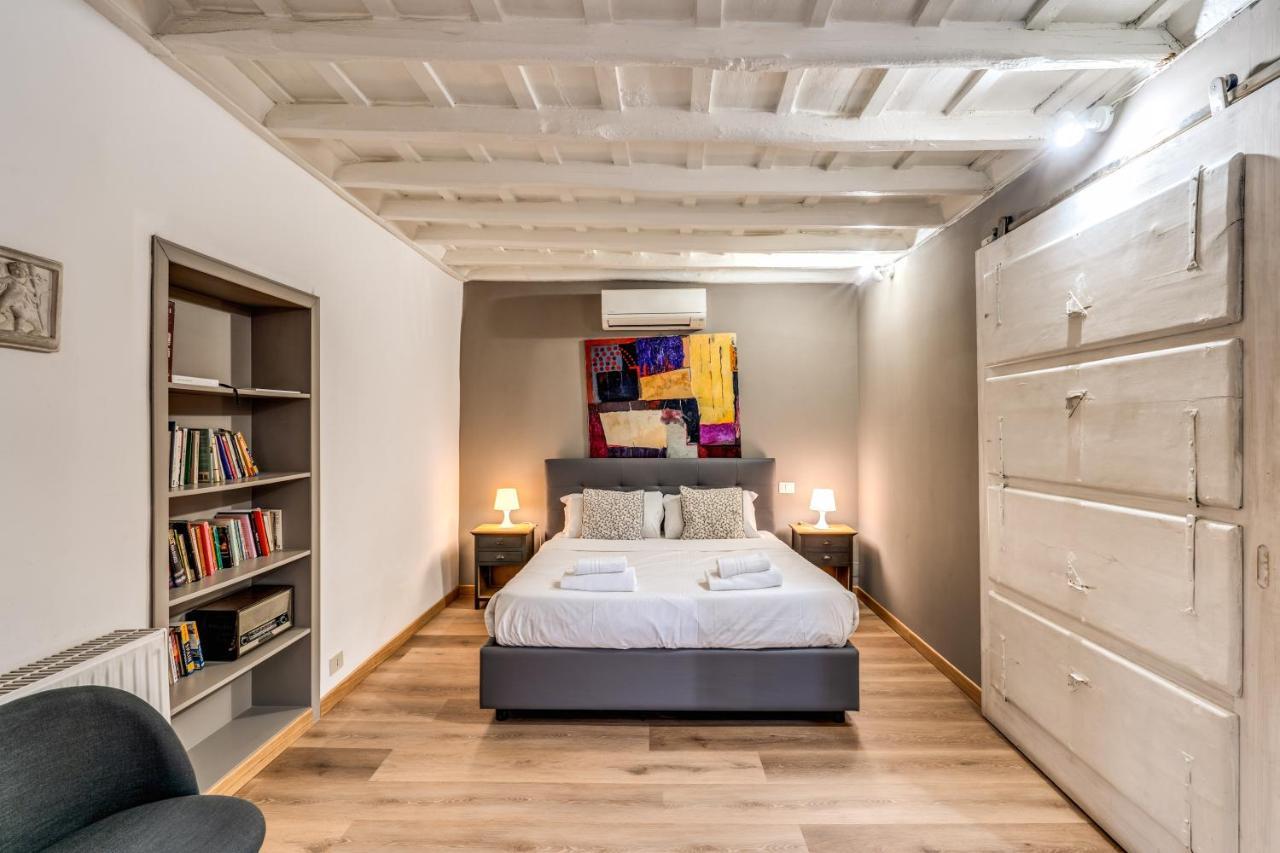 Lovely Spacious Apartment Near The Colosseum Rome Luaran gambar