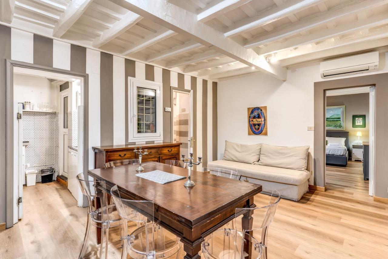 Lovely Spacious Apartment Near The Colosseum Rome Luaran gambar