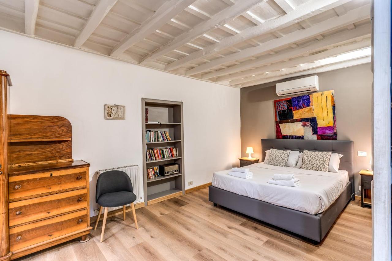 Lovely Spacious Apartment Near The Colosseum Rome Luaran gambar