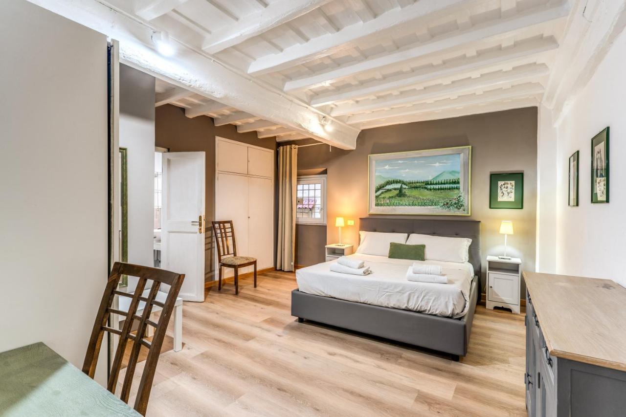 Lovely Spacious Apartment Near The Colosseum Rome Luaran gambar
