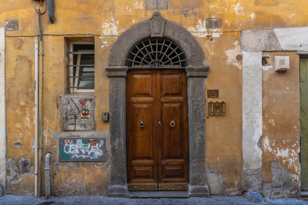 Lovely Spacious Apartment Near The Colosseum Rome Luaran gambar